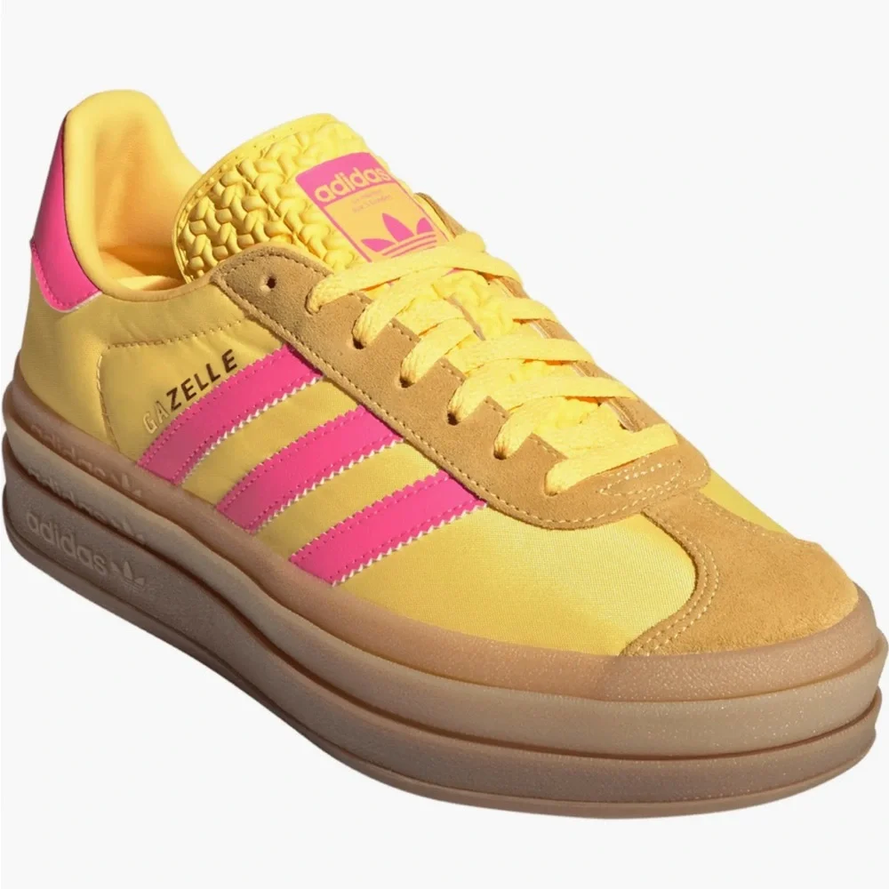 New Adidas Gazelle Bold Spark Lucid Pink - Picture 2 of 8